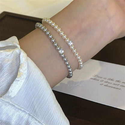 Women's Pearl Bracelet