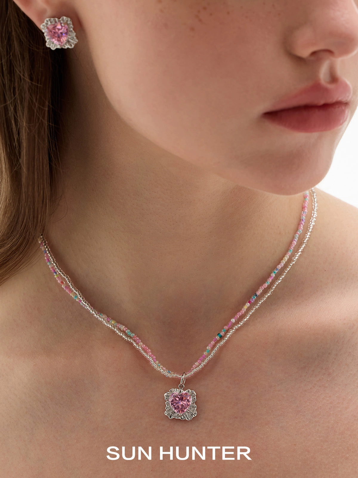 Sanheng Sun Hunter Original Pink Heart Beaded Necklace Clavicle Barbie Pink Cool Sexy Niche Style Dopamine