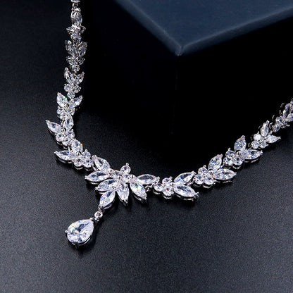 Adella C035 Diamond Chain Necklace